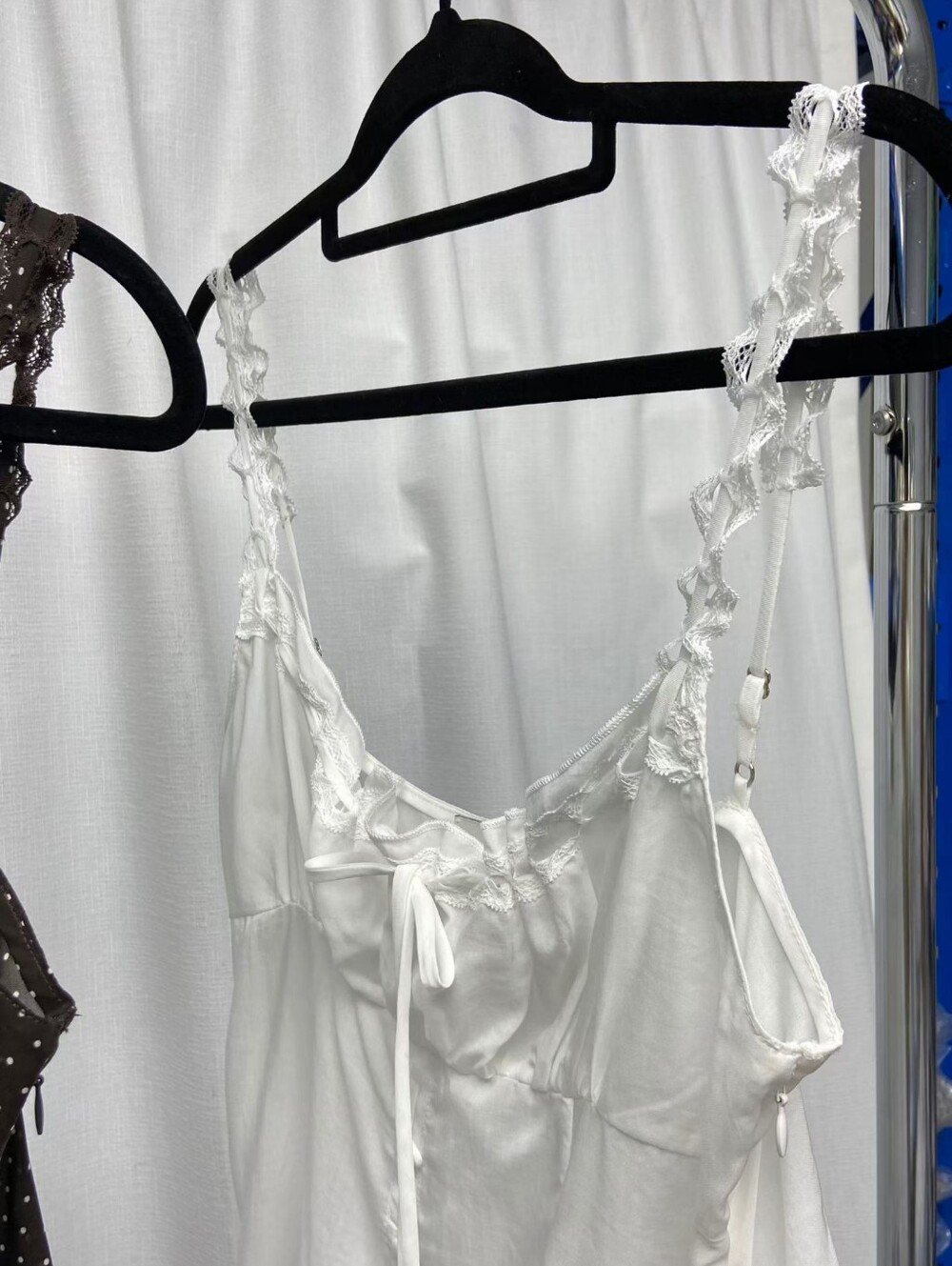 Reformation Eveline Top In White - Picture 8 of 15